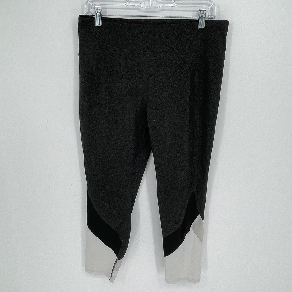 Tangerine Women's Charcoal White Colorblock Cropped Active Gym Leggings Size XL